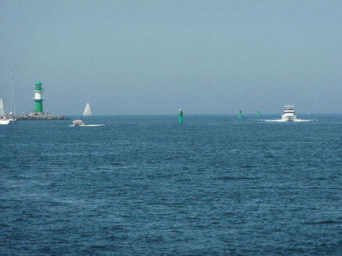 Leuchturm Warnemnde / the green lighthouse of Warnemnde 