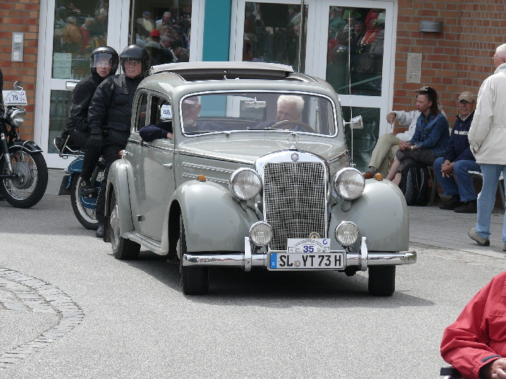 Mercedes 180D