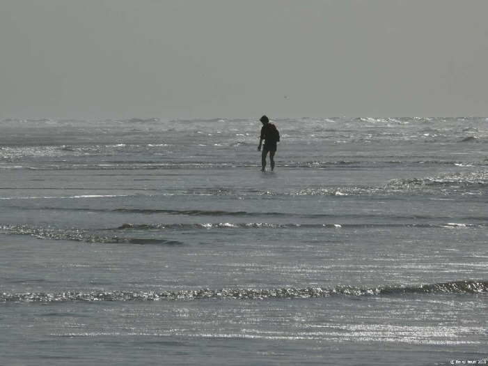 Zeit an Land zu gehen, die Flut kommt / time to go on land cause the tide is coming